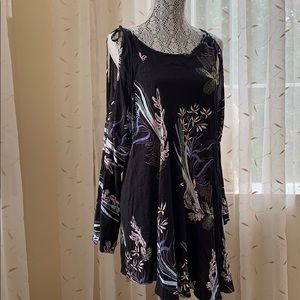 Free People black floral cold shoulder dress szM